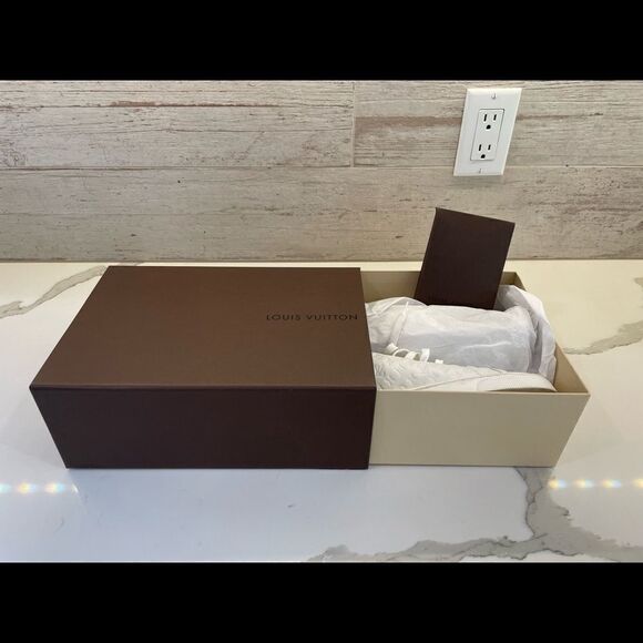 AUTHENTIC Louis Vuitton Leather embossed sneakers shoes size 37.5. Worn twice. - Picture 12 of 13